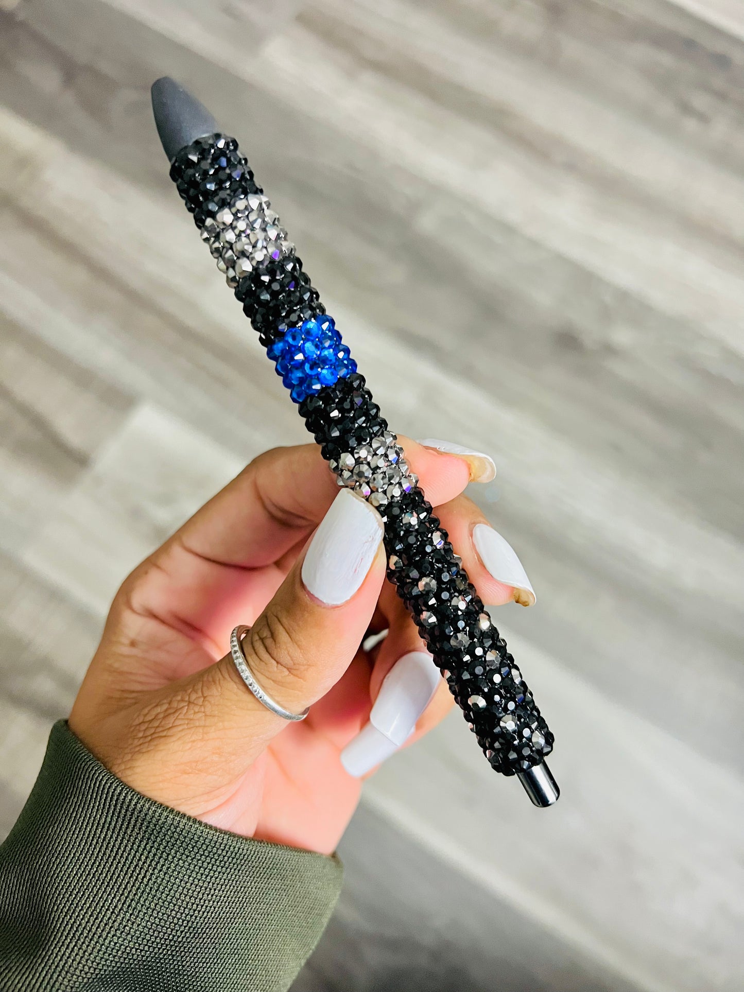Thin Line Flag Bling Pen Design