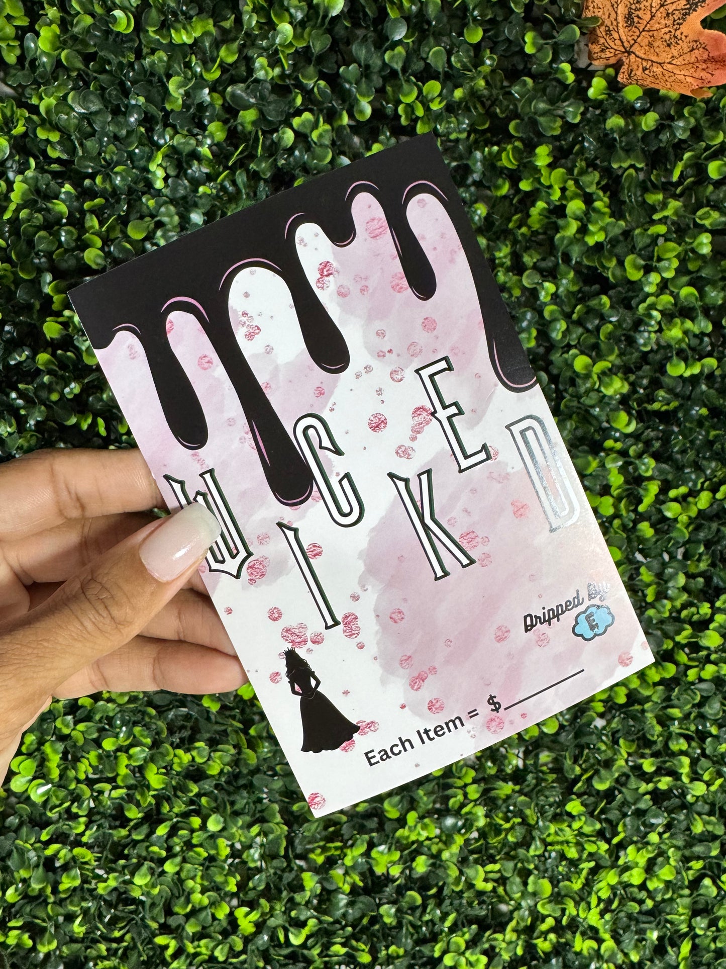 WICKED SAVINGS CHALLENGES AND TRACKER SET