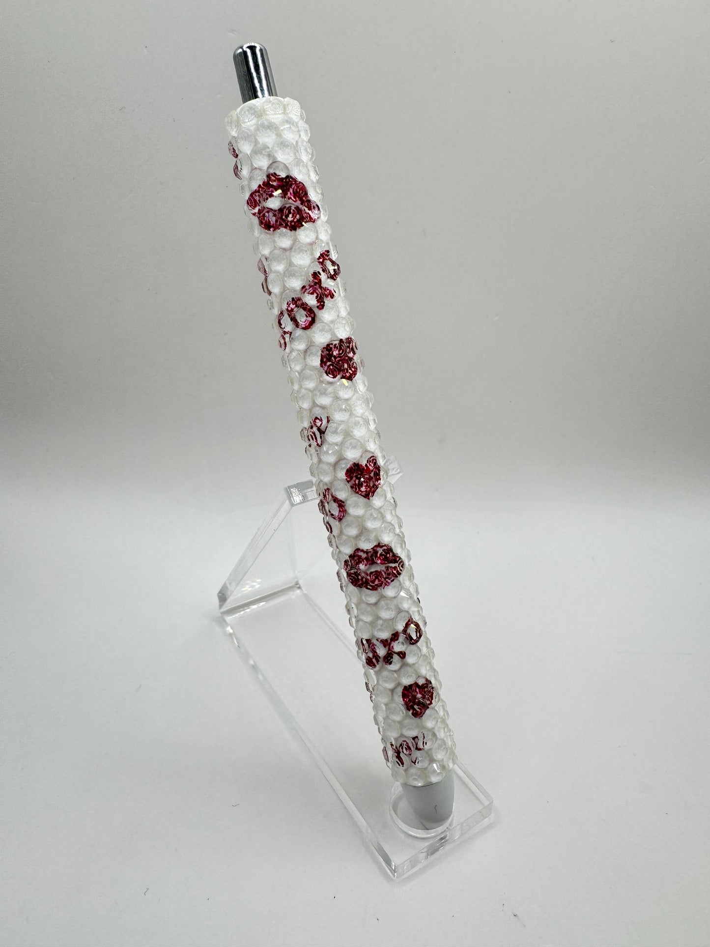 Kiss Me Hearts and Lips XOXO Bling Pen Design